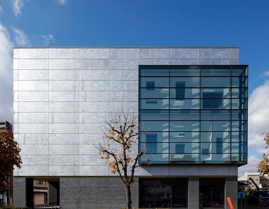 東広島市立美術館外観